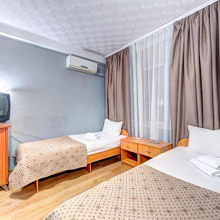 Hotel 7F Kiev Dış mekan fotoğraf
