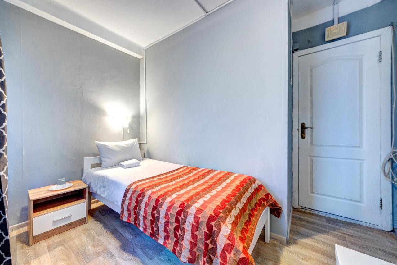Hotel 7F Kiev Dış mekan fotoğraf