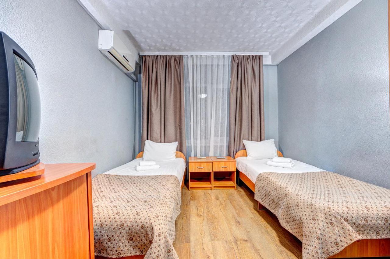 Hotel 7F Kiev Dış mekan fotoğraf