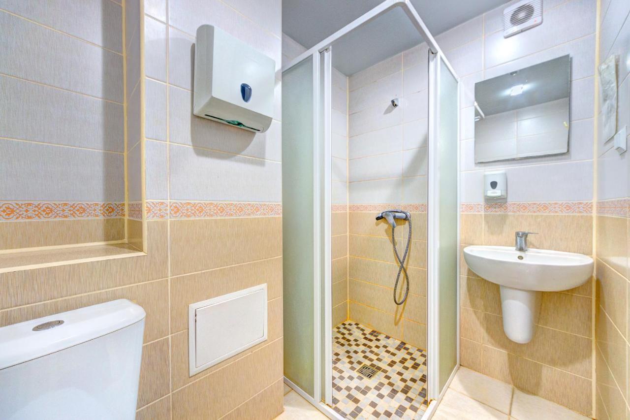 Hotel 7F Kiev Dış mekan fotoğraf